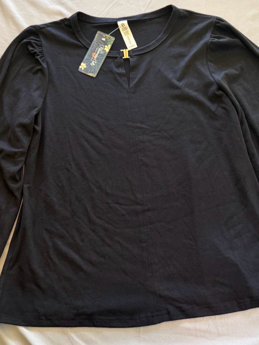 Blooming Jelly Women's Blouse Medium Black New With Tags Elastic Cuff